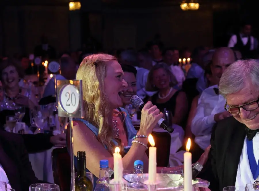 Oyster Opera large party entertainment – Fiona Tanner Baldwin
