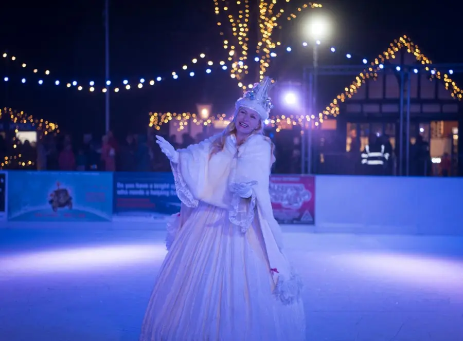 Oyster Opera Christmas & NYE party entertainment 